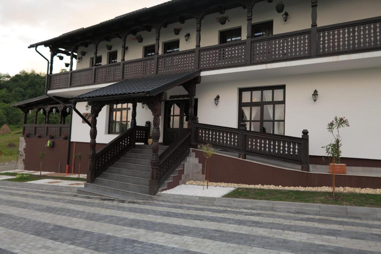 Mosia Dar In Rai Διαμέρισμα Berbesti Εξωτερικό φωτογραφία